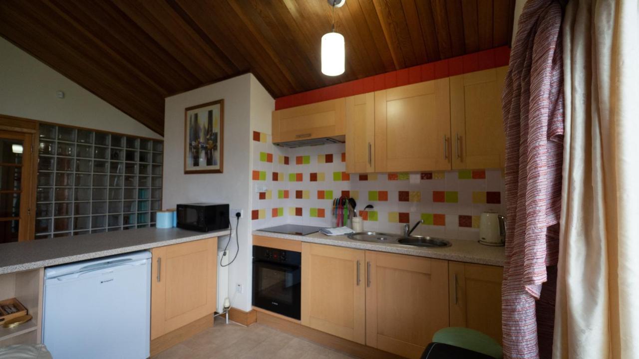 Surlingham Lodge Studio Large Family Cottage NWI Exterior foto